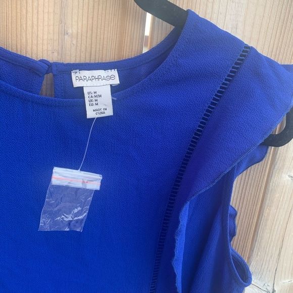 Paraphrase Blue Sleeveless Blouse Size Medium - Picture 2 of 4